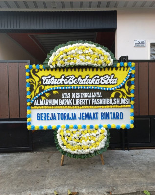 Papan Bunga Duka di Singkil
